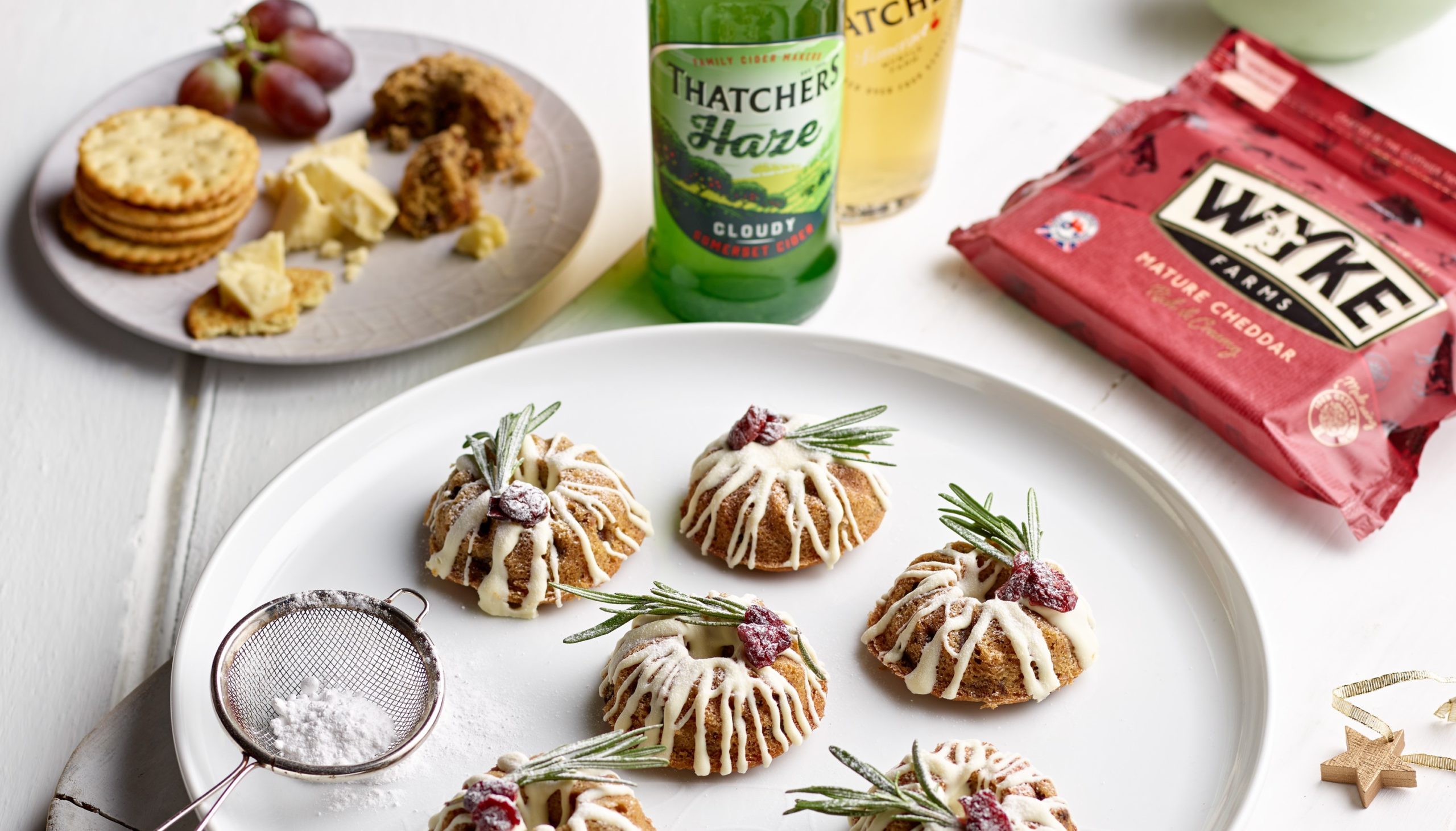 Mini Fruit Bundt Cakes Wyke